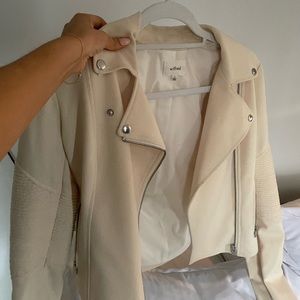 Aritzia Wilfred jacket